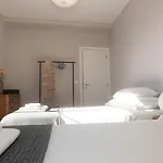 Apartamento Tikliving *