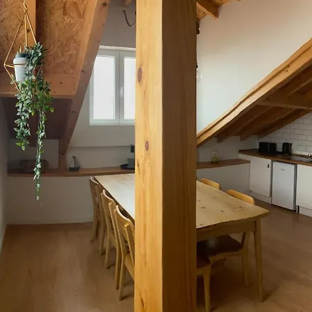 Tikliving Apartman