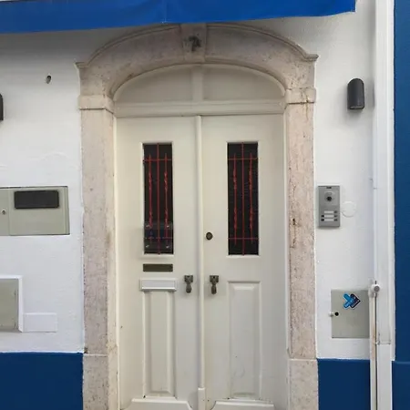 Tikliving Apartman Ericeira