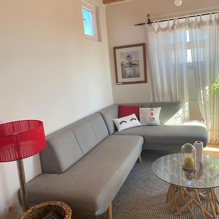 Apartman Tikliving *