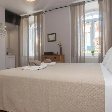 Apartamento Tikliving *