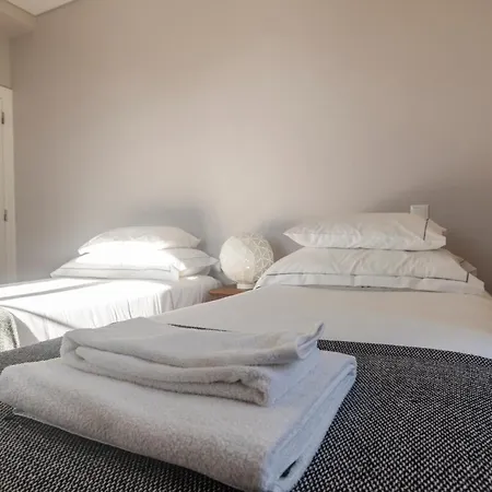 Tikliving Apartman Ericeira