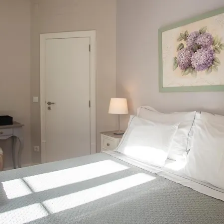 Appartement Tikliving