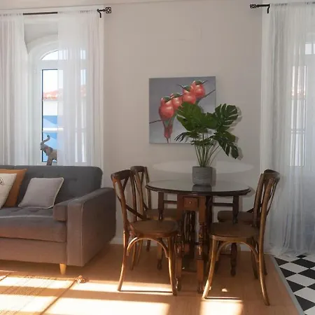 Tikliving Daire Ericeira